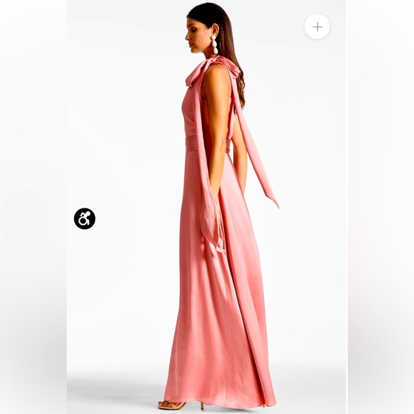 A rouge colored elegant maxi dress by Sachin and Babi perfect for… - Picture 2 of 4